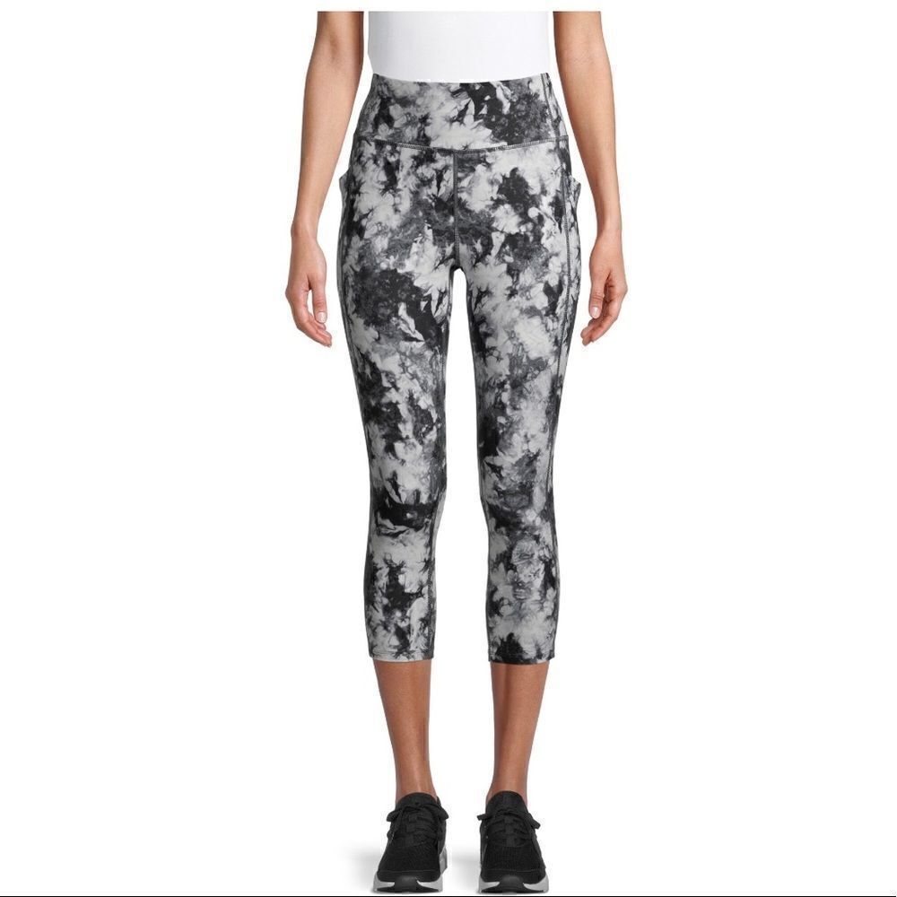 Women’s Performance Capri Leggings Size XS